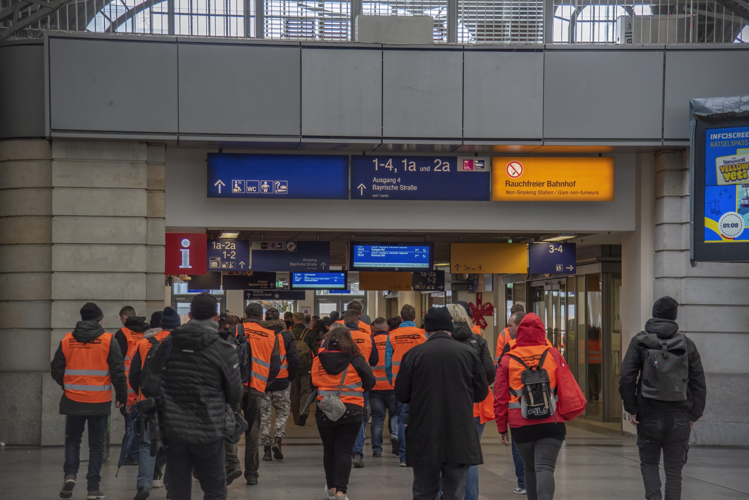 Bahnstreik Vorzeitig Ausgesetzt: Erneut Tarifverhandlungen Zwischen GDL ...